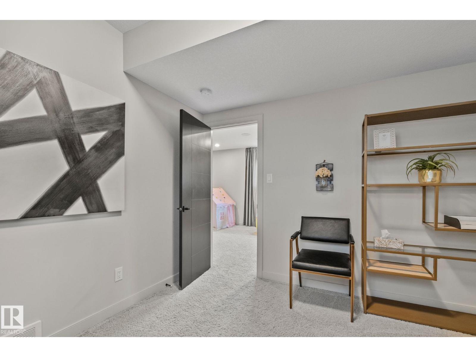 9724 223 ST NW - 37