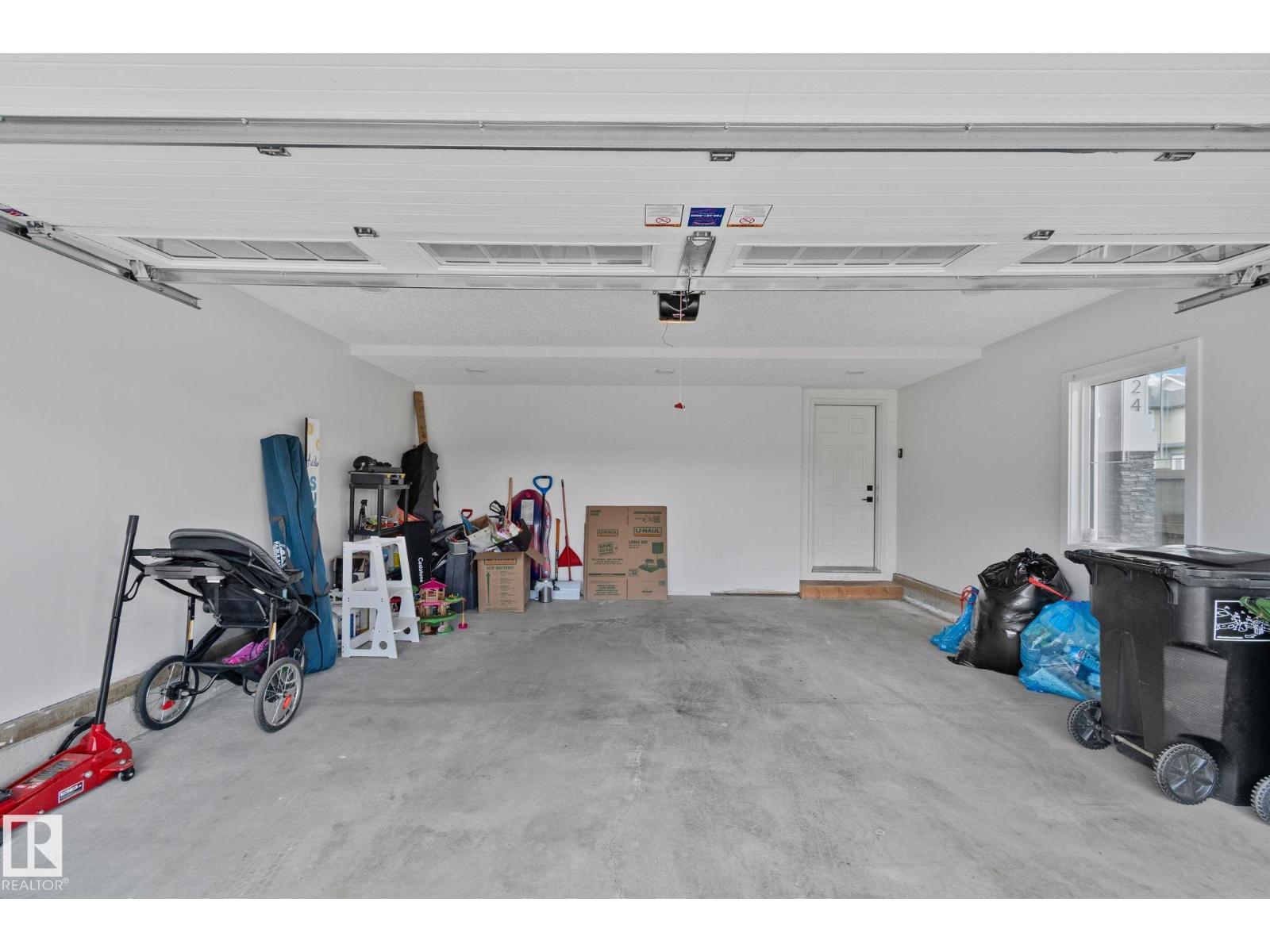 9724 223 ST NW - 48
