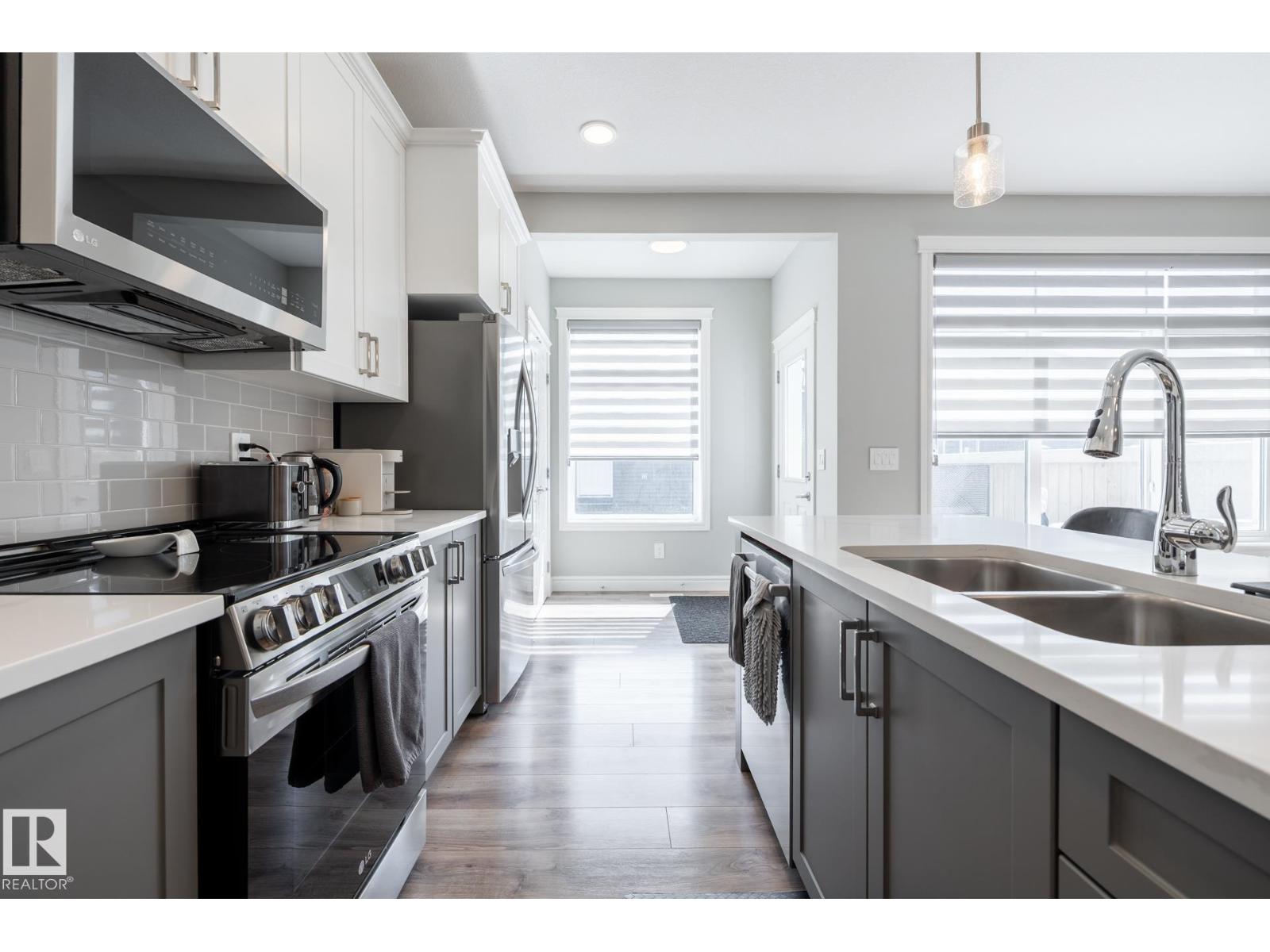 1035 GOLDFINCH WY NW - 22