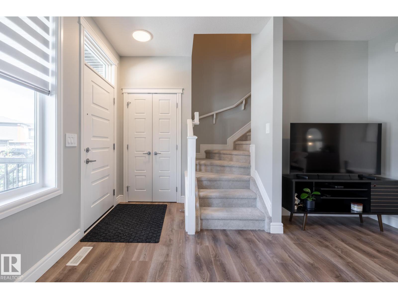 1035 GOLDFINCH WY NW - Image 3