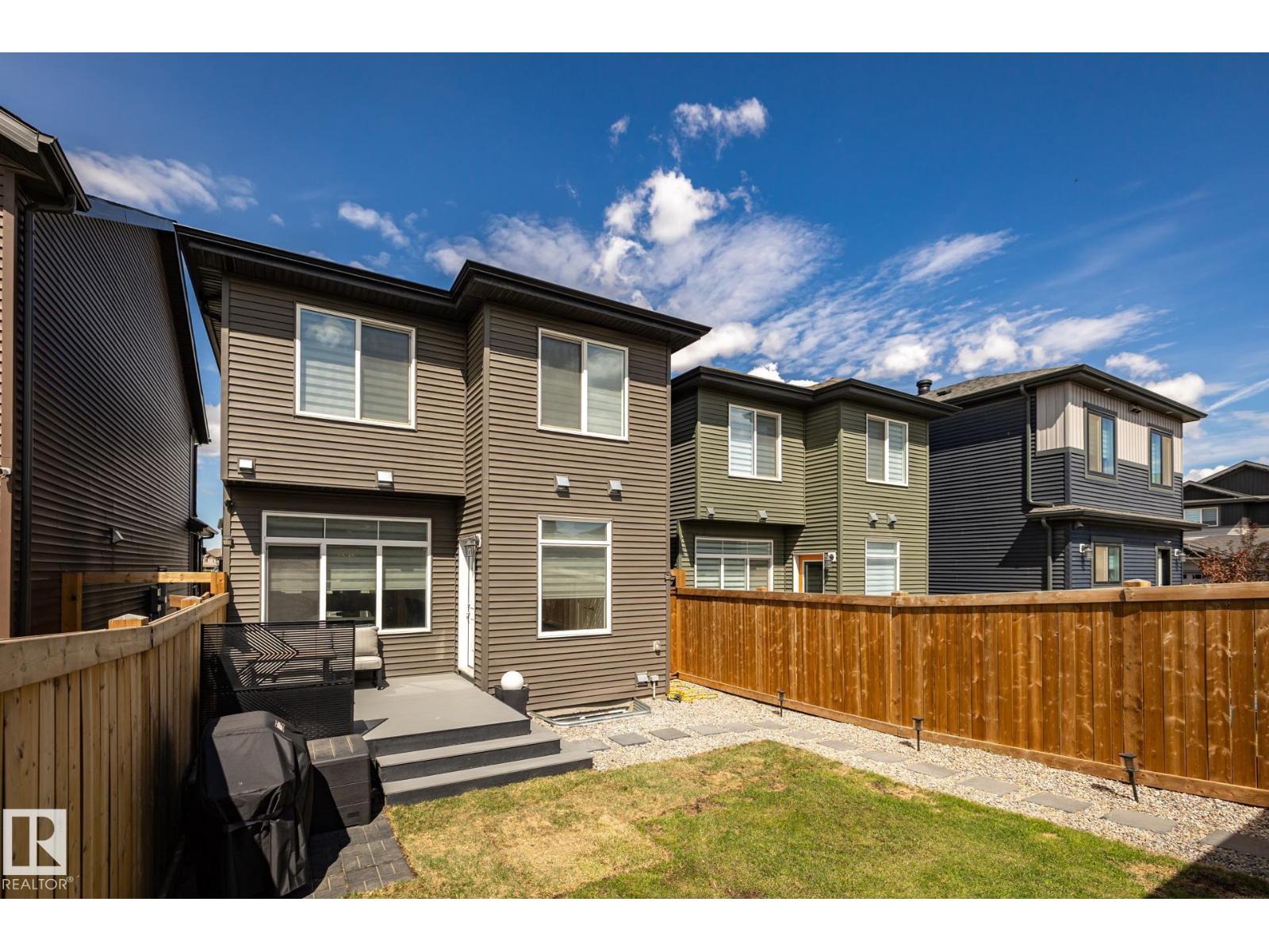 1035 GOLDFINCH WY NW - 42