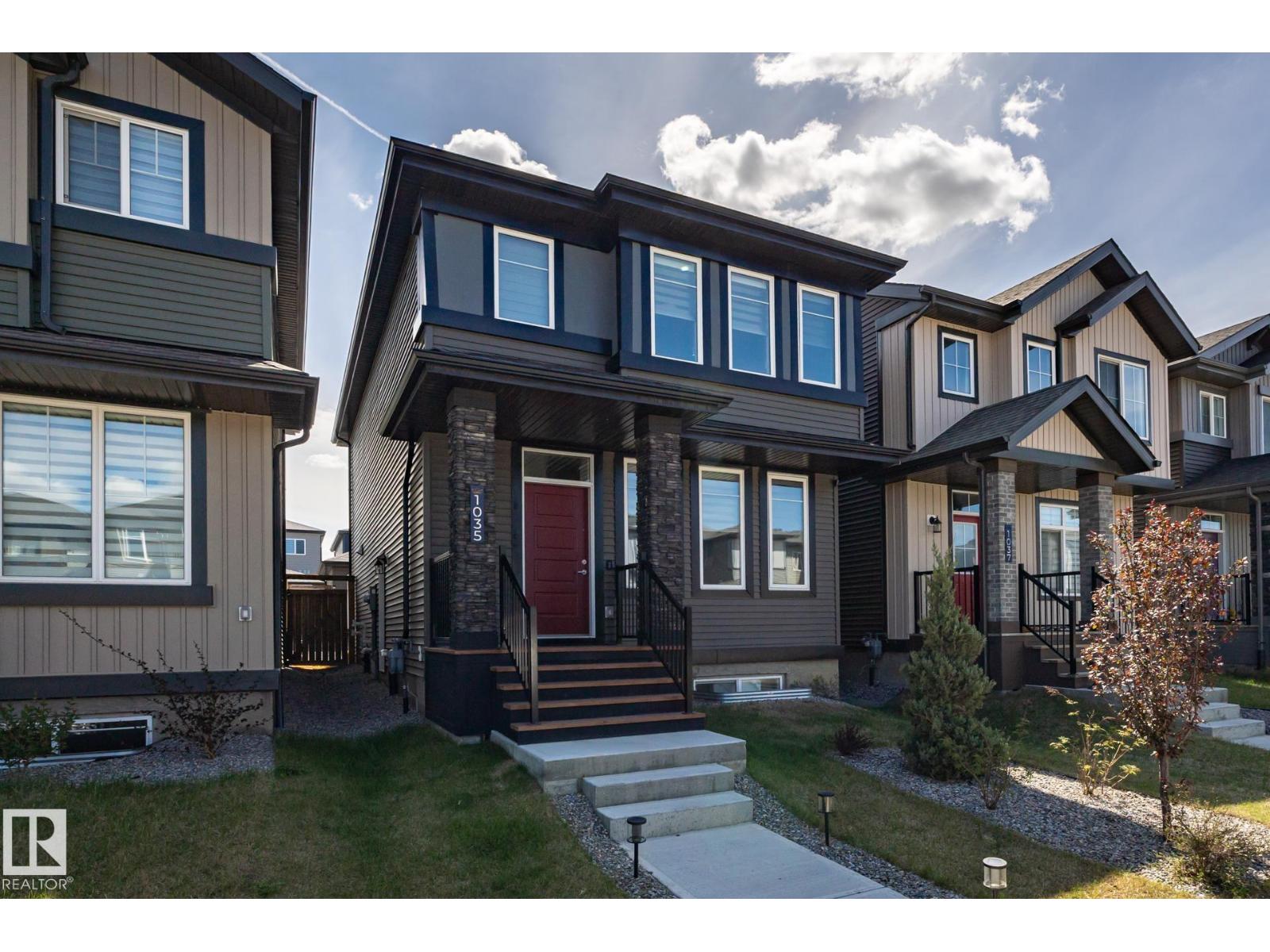 1035 GOLDFINCH WY NW - 48