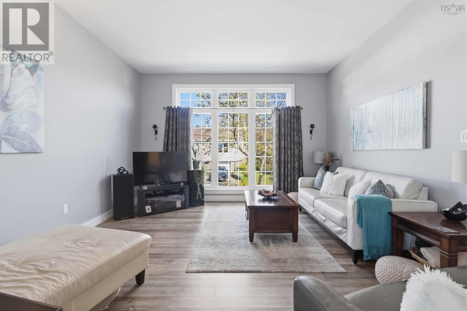 16 Boutiliers Lane - 18