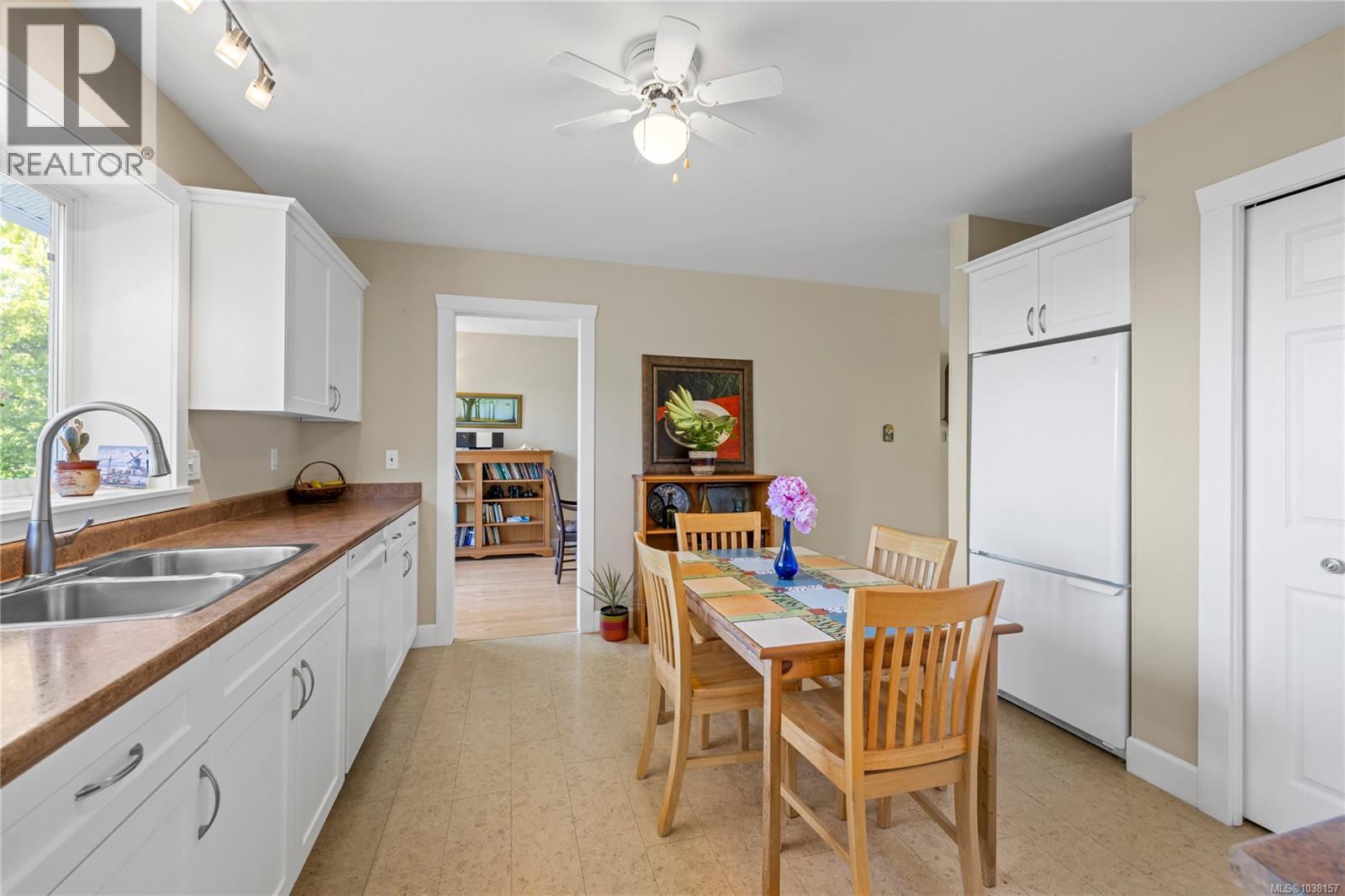 2184 Michigan Way - 14