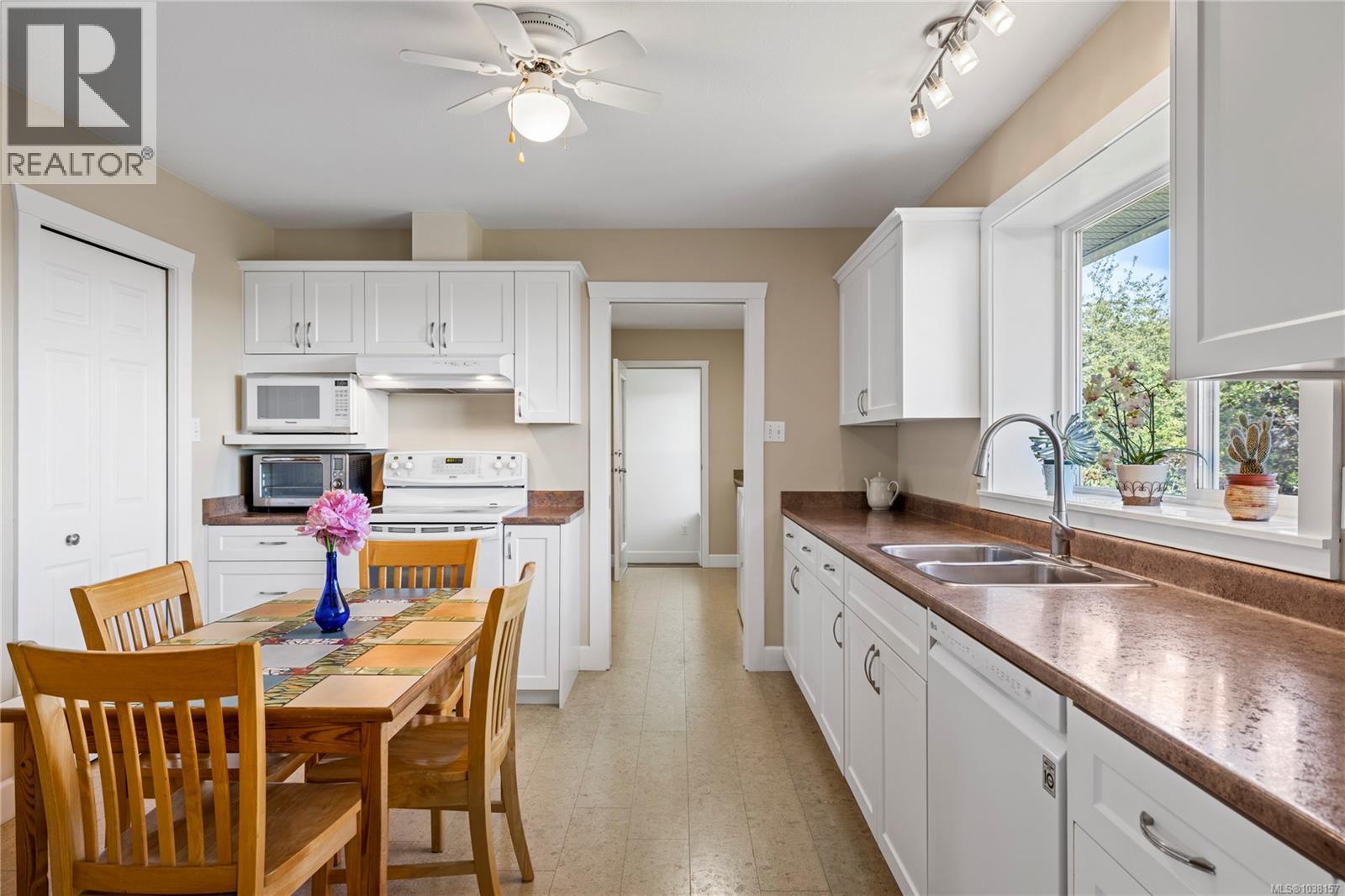 2184 Michigan Way - 15
