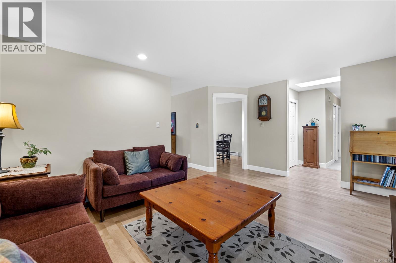 2184 Michigan Way - 10