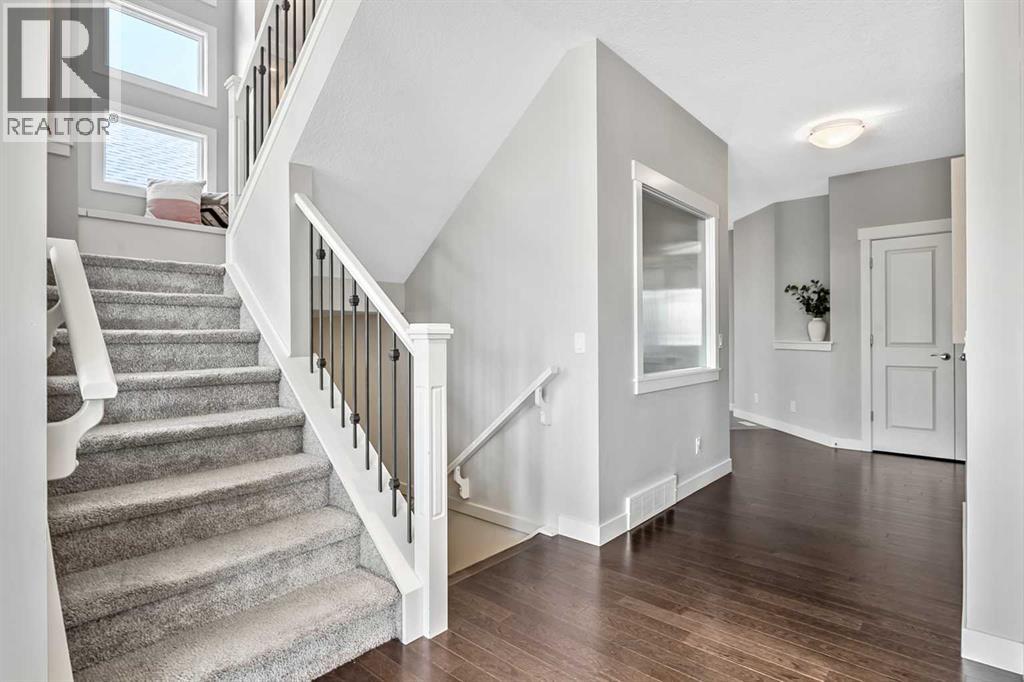 108 Mount Rae Heights - 20
