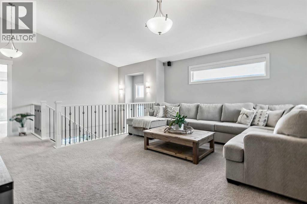 108 Mount Rae Heights - 22