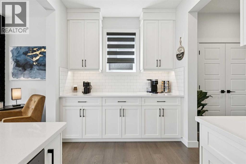 160 Precedence Hill - 13