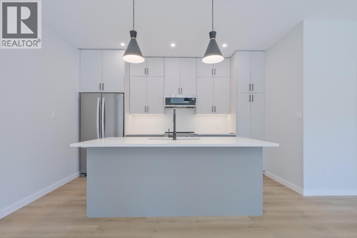 101 179 KIRKPATRICK Avenue, Penticton