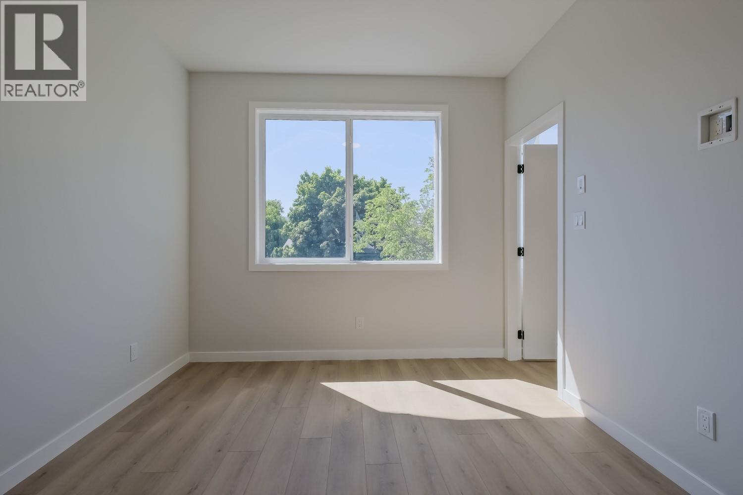 101 179 KIRKPATRICK Avenue, Penticton