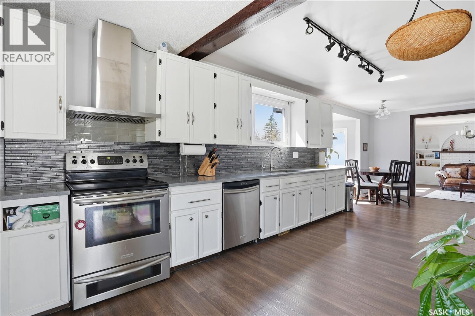 54 Schwann PLACE - 12