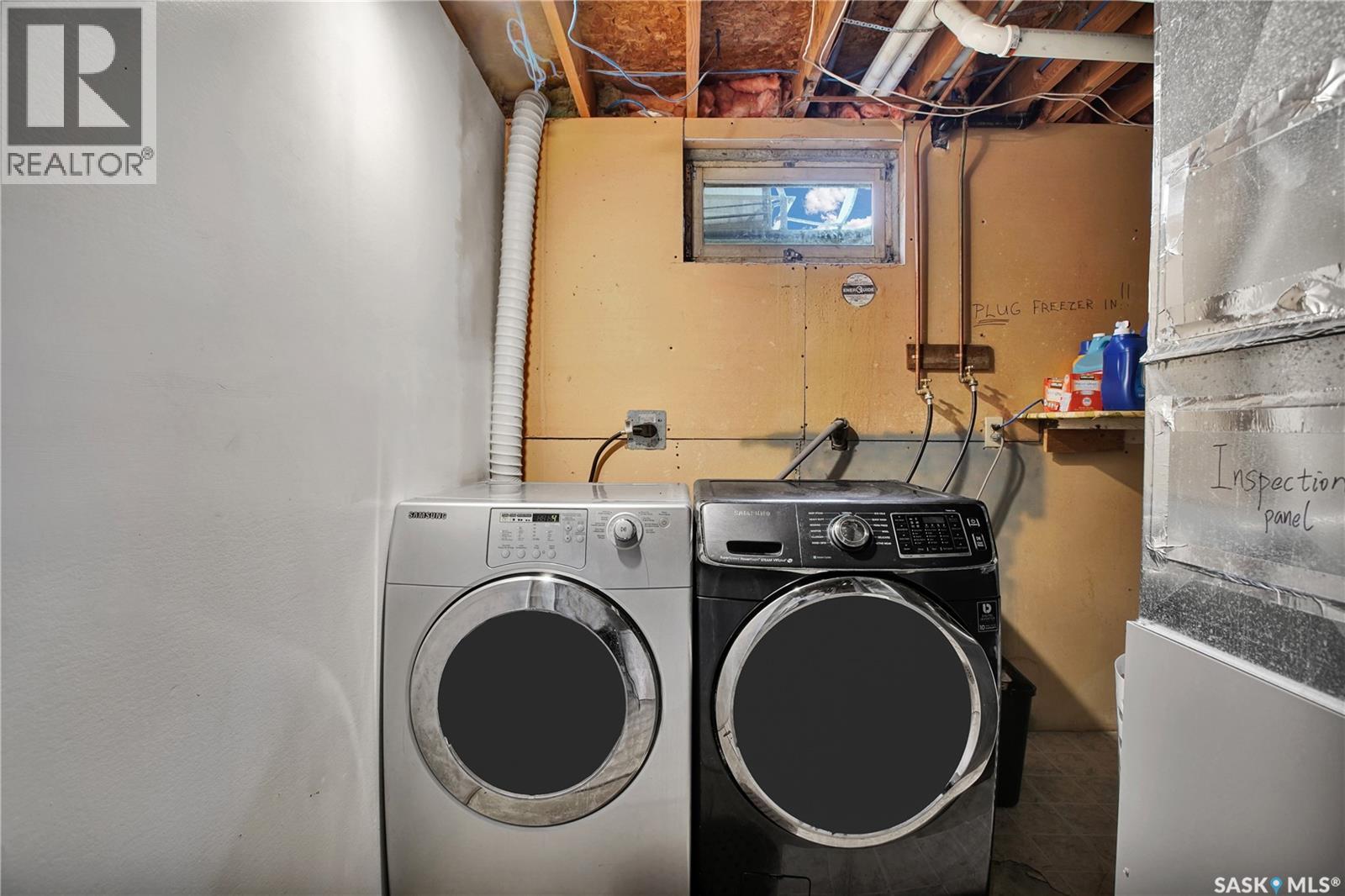 3831 Taylor STREET E - 26
