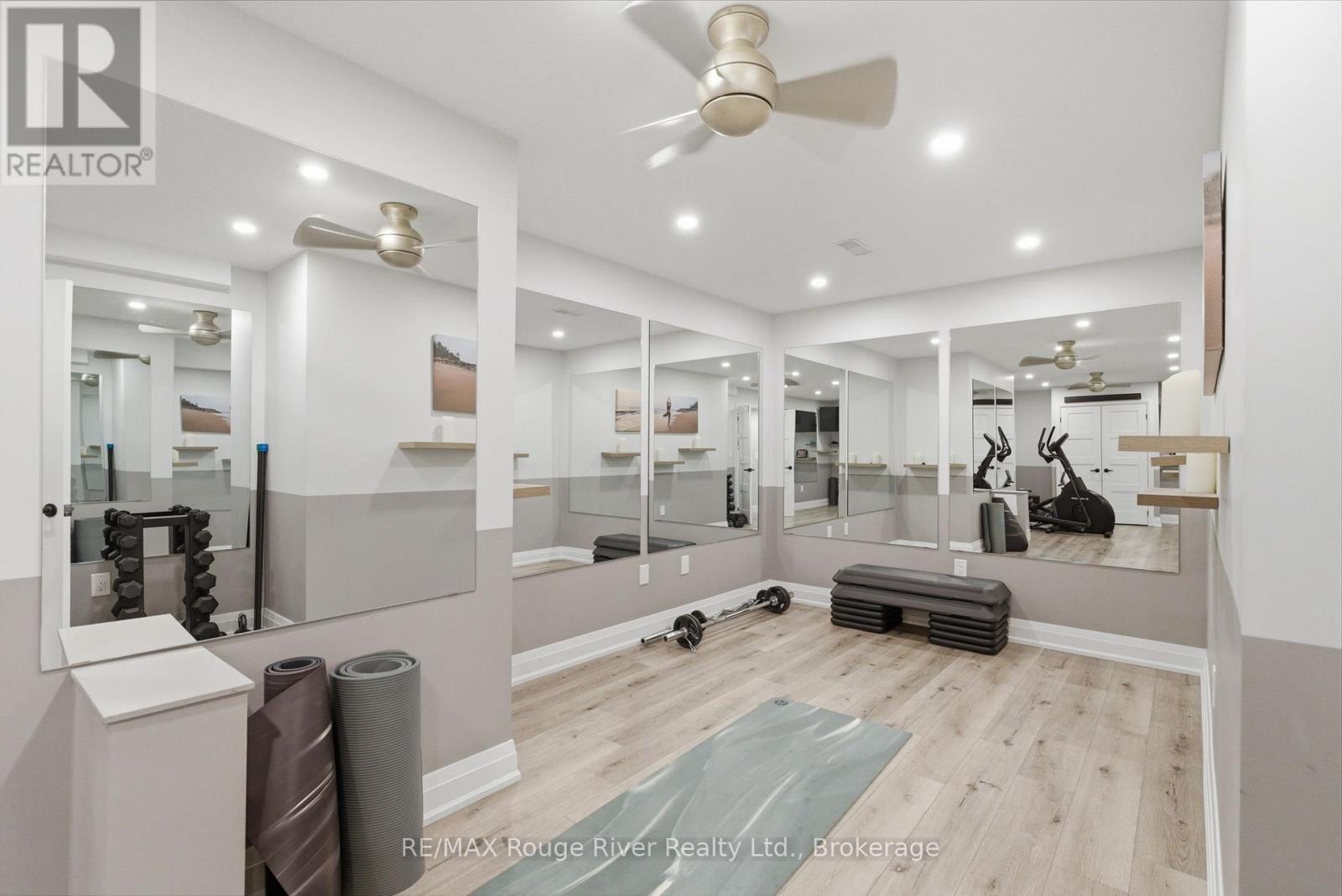 33 NORTH STREET - 38