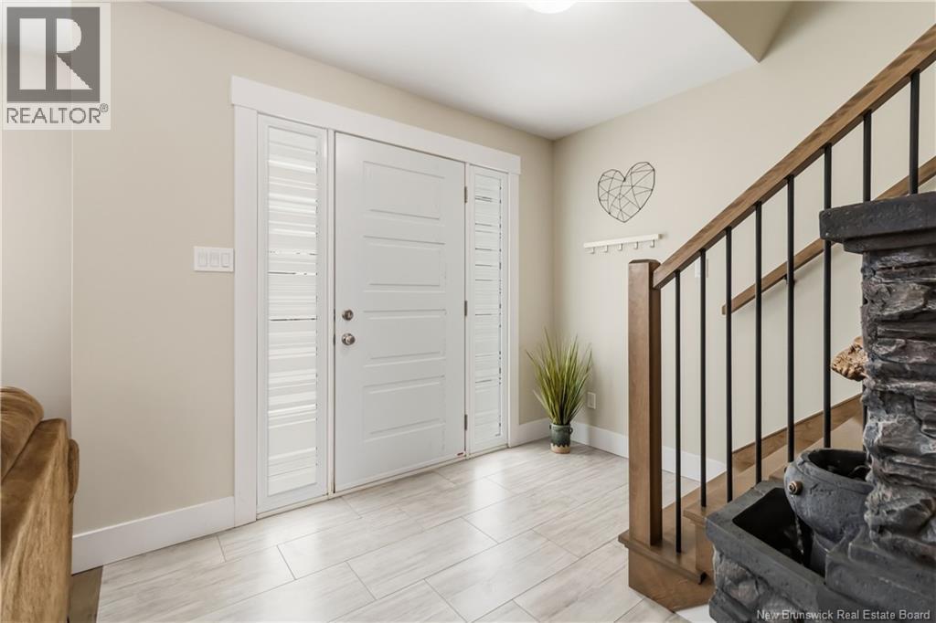 92 Satara Drive - 5