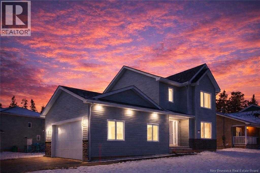 92 Satara Drive - 3