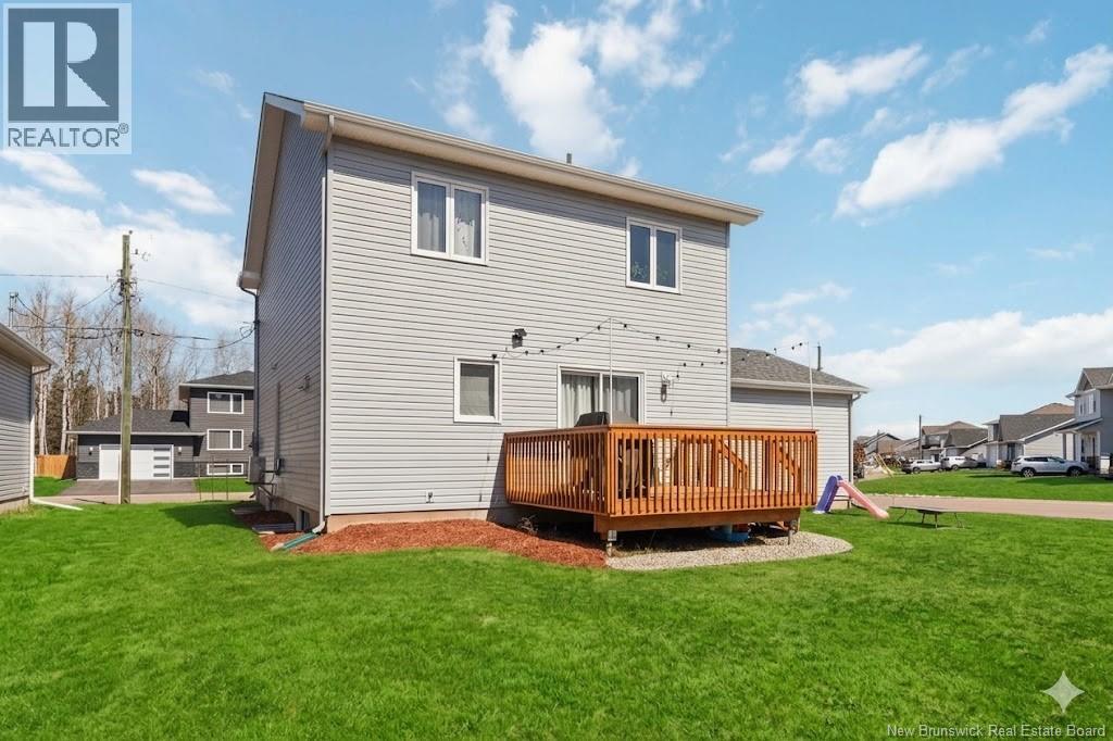 92 Satara Drive - 28