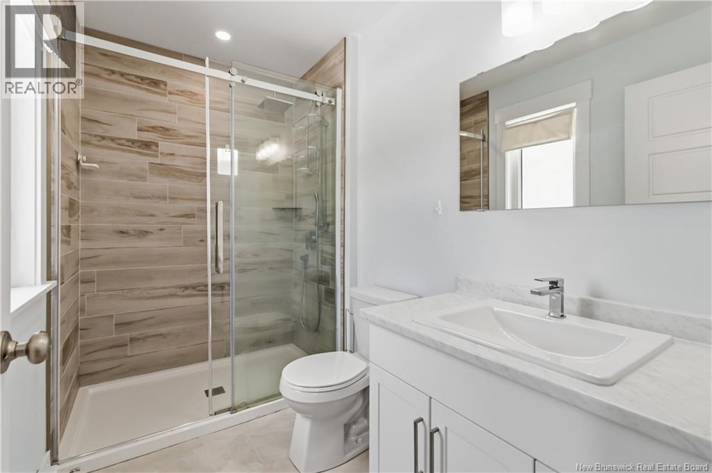 92 Satara Drive - 20