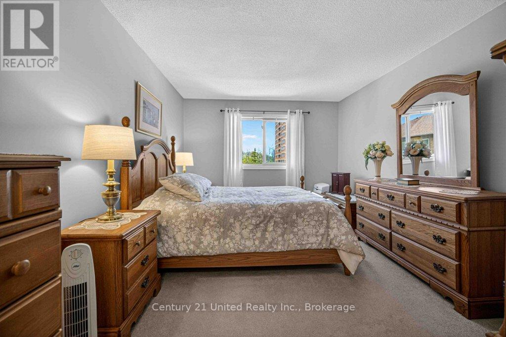 #303 2181 WALKER AVENUE - 23