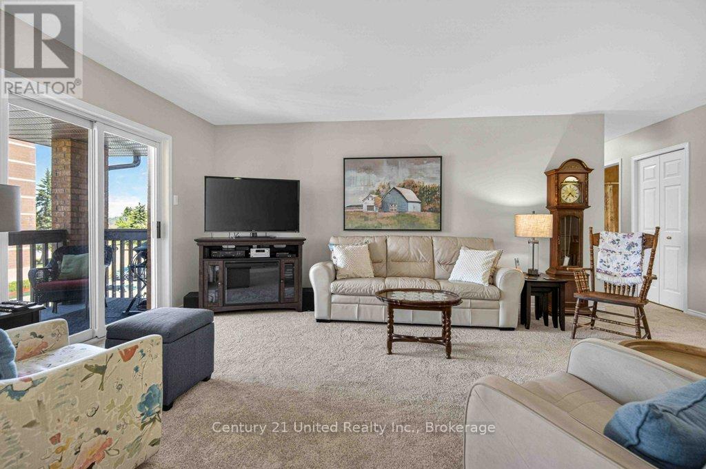 #303 2181 WALKER AVENUE - 6