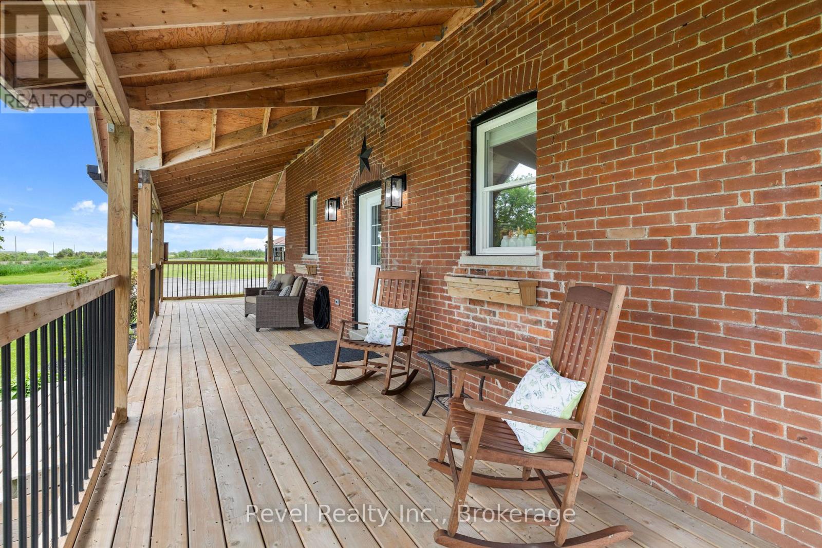 454 COLBORNE STREET W - 42