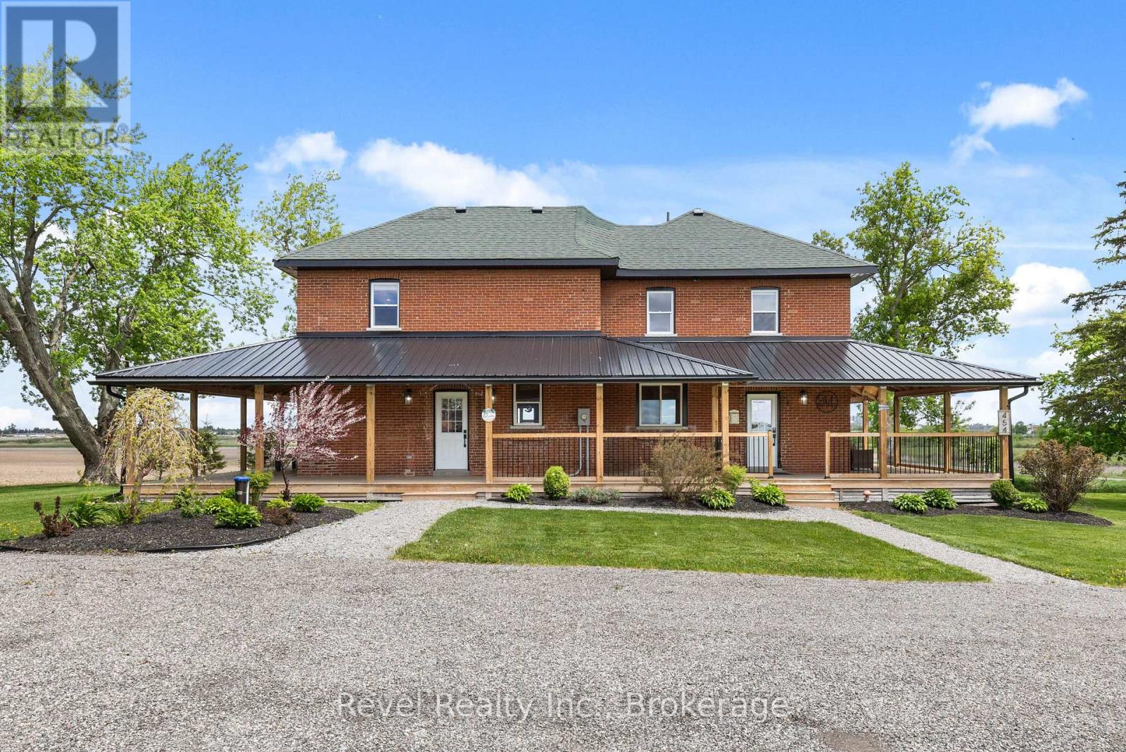 454 COLBORNE STREET W - 45