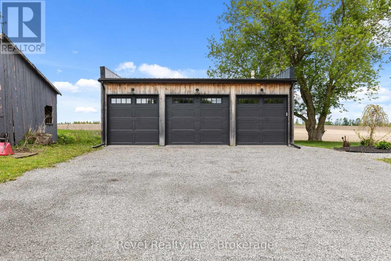 454 COLBORNE STREET W - 47