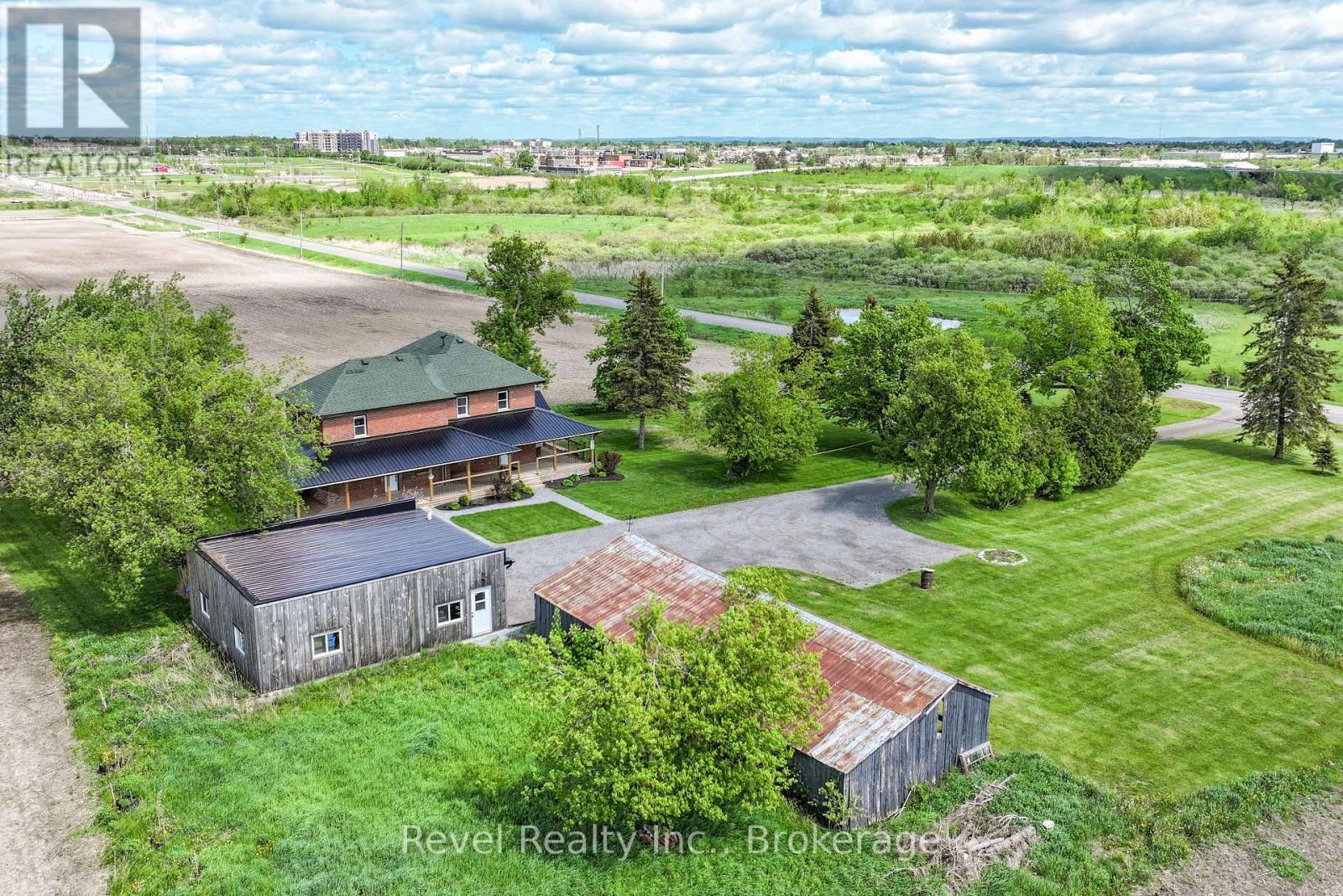454 COLBORNE STREET W - 49