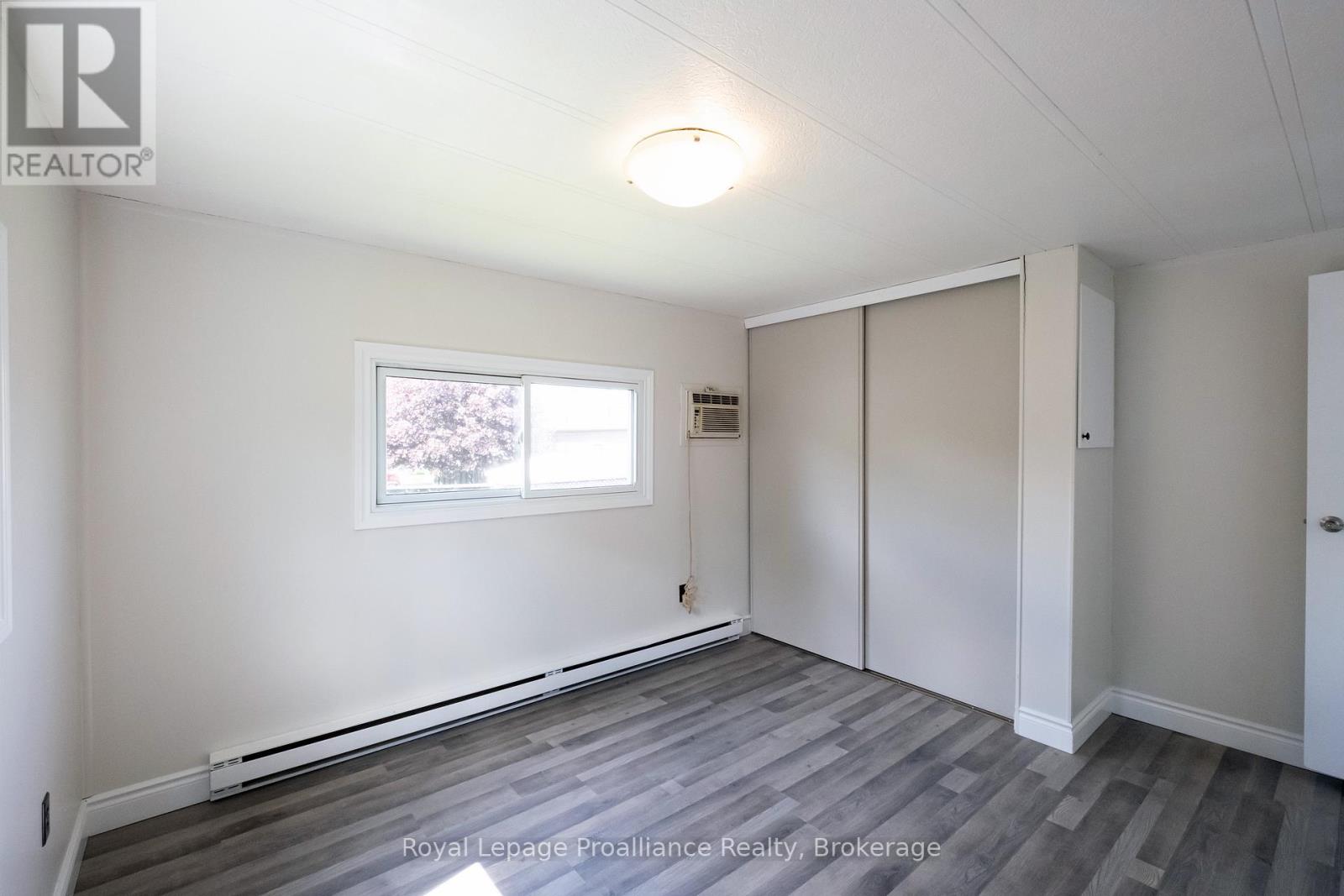 18 FINCH LANE