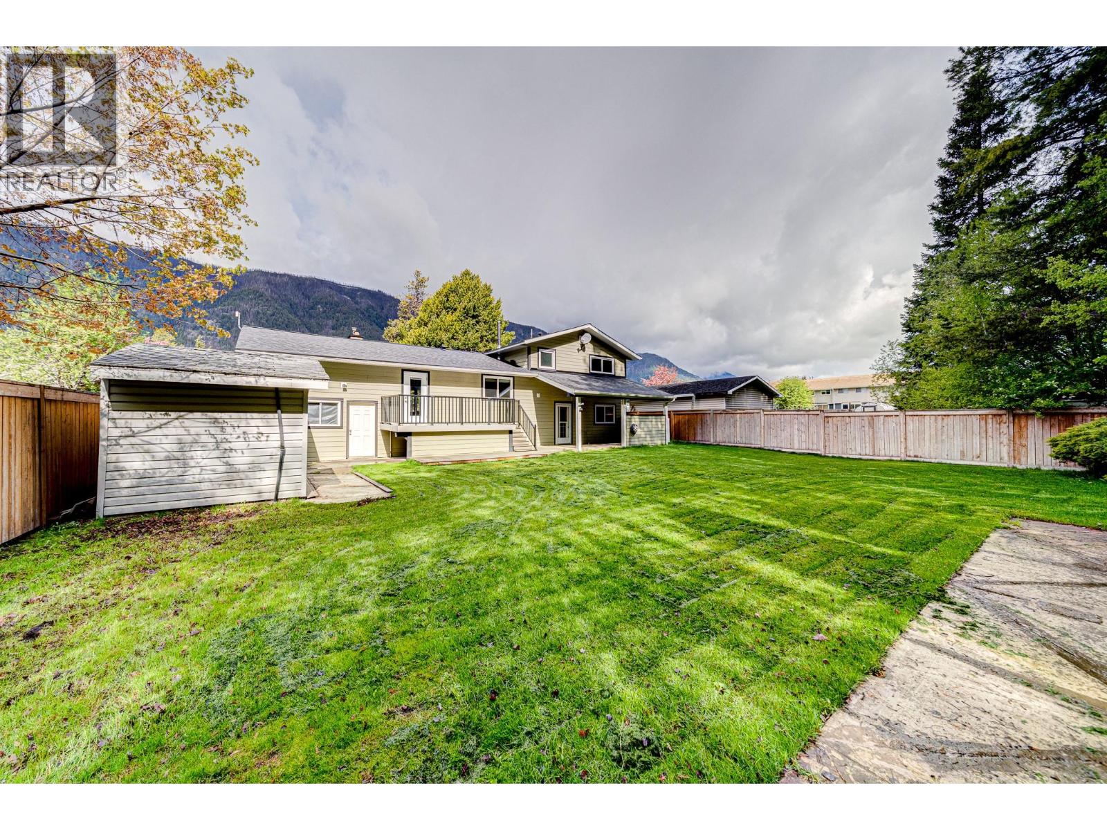 444 Engelmann Spruce Drive - 46
