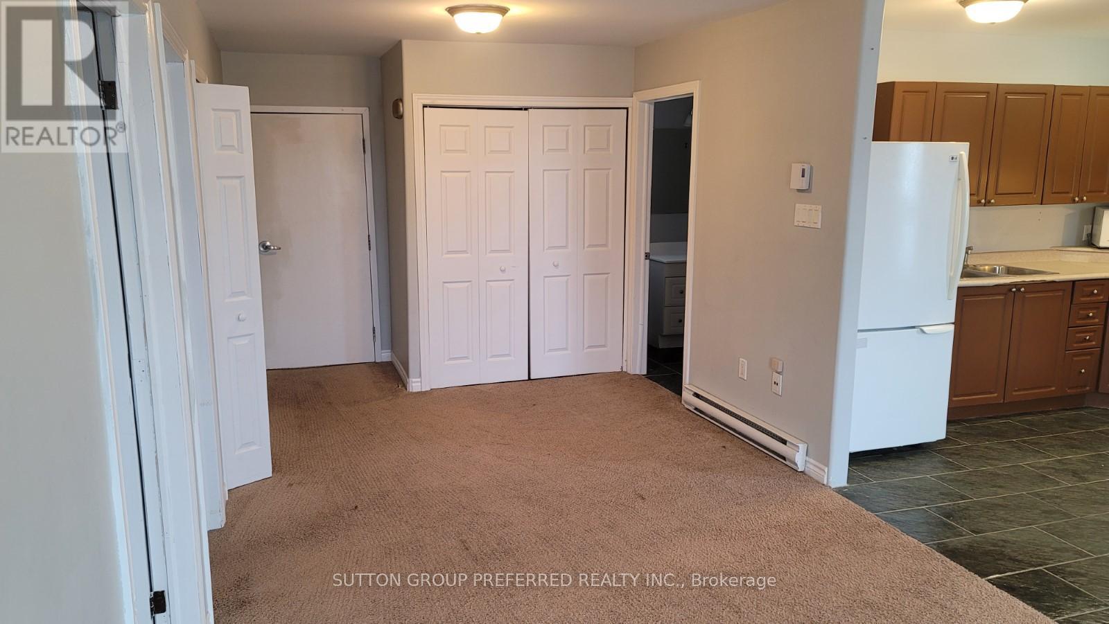 453 BATHURST STREET - 12