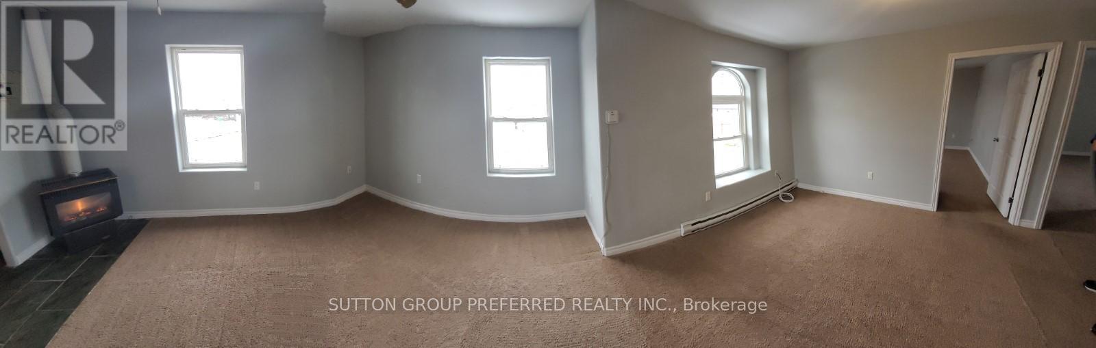 453 BATHURST STREET - 17