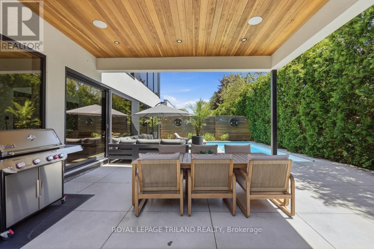#6 1452 BYRON BASELINE ROAD - 36