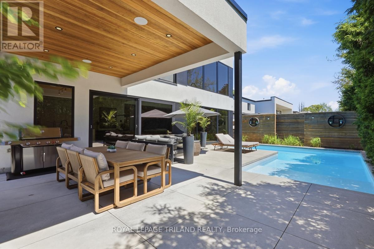 #6 1452 BYRON BASELINE ROAD - 37