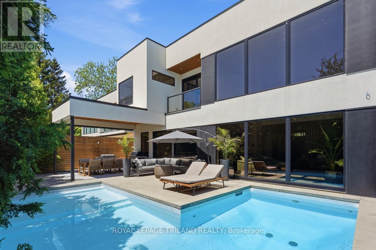 #6 1452 BYRON BASELINE ROAD - 40