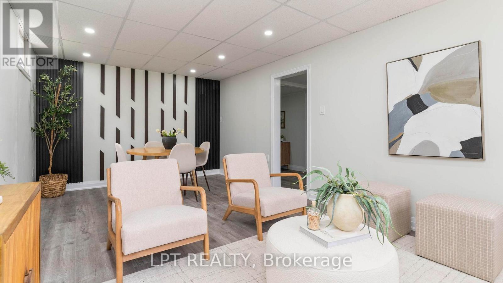 637 ROSS STREET - 25