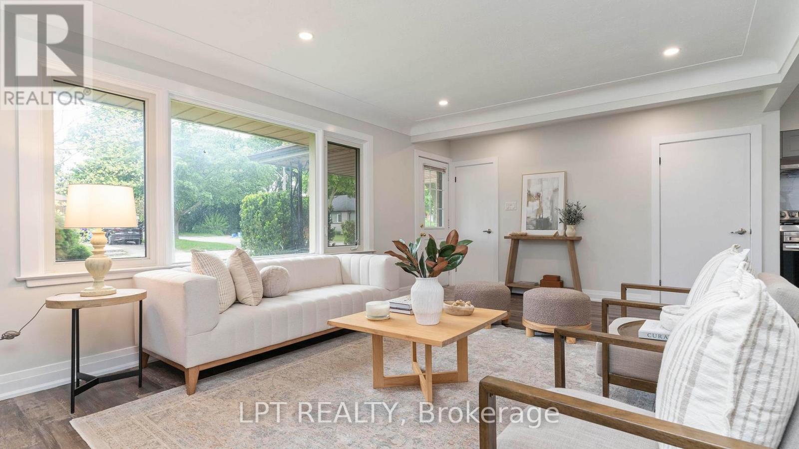 637 ROSS STREET - 5