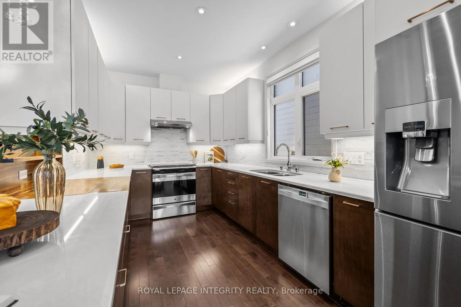 143 STONEMEADOW DRIVE - 18