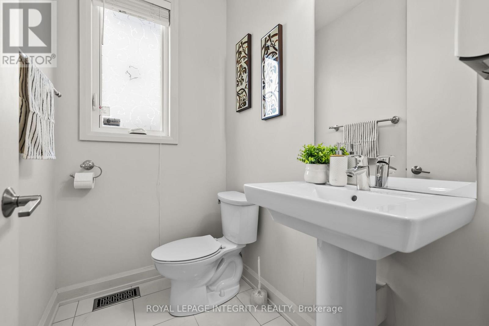 143 STONEMEADOW DRIVE - 22