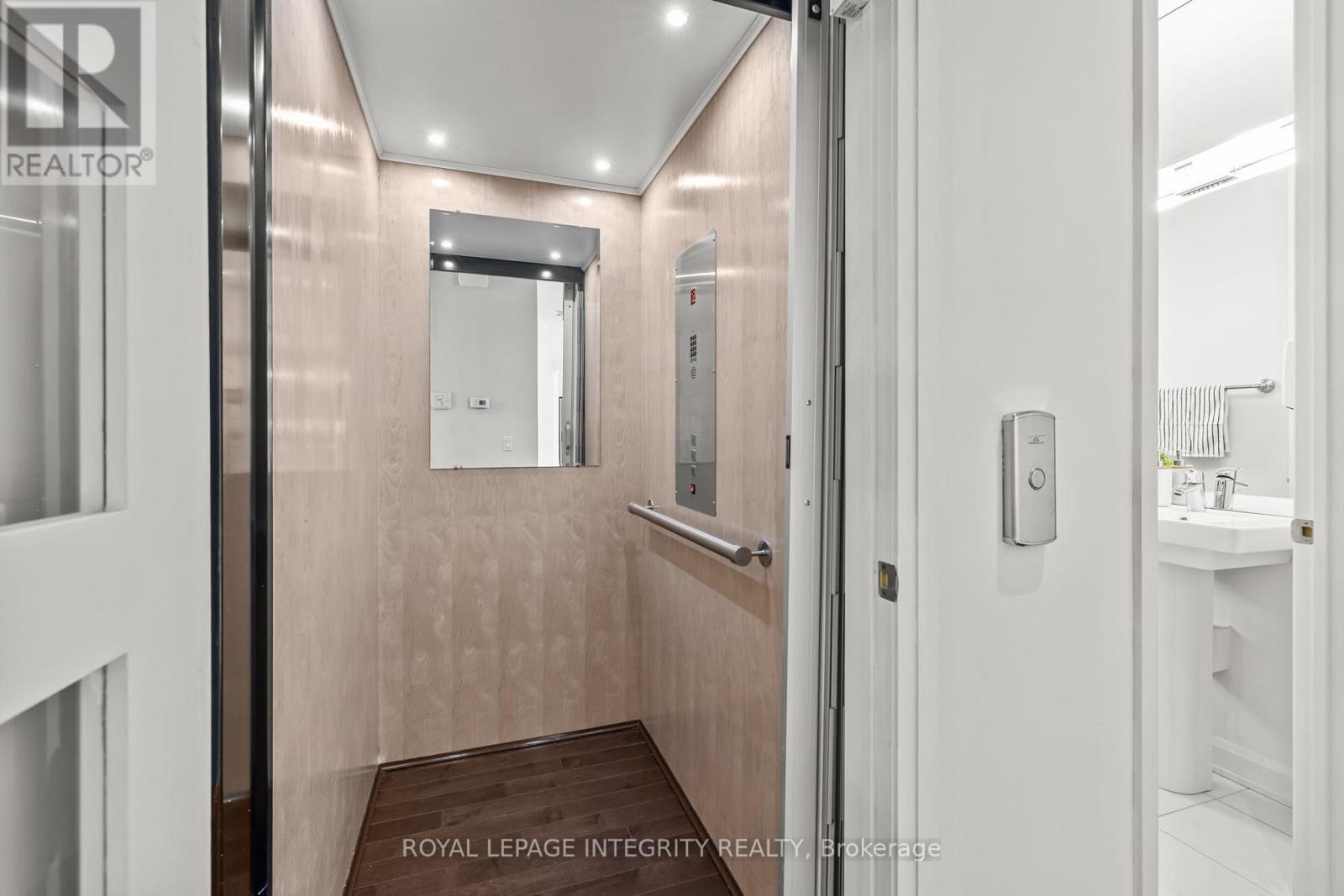Elevator connecting all 3 levels