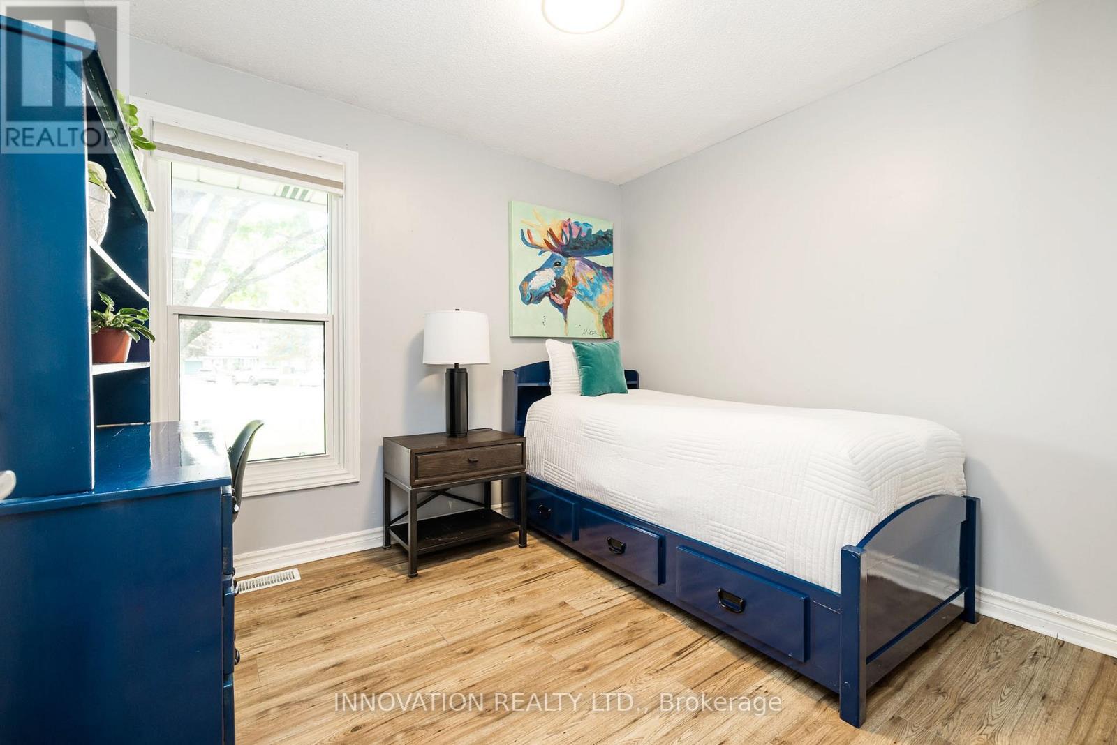 17 COBBLESTONE COURT - 25