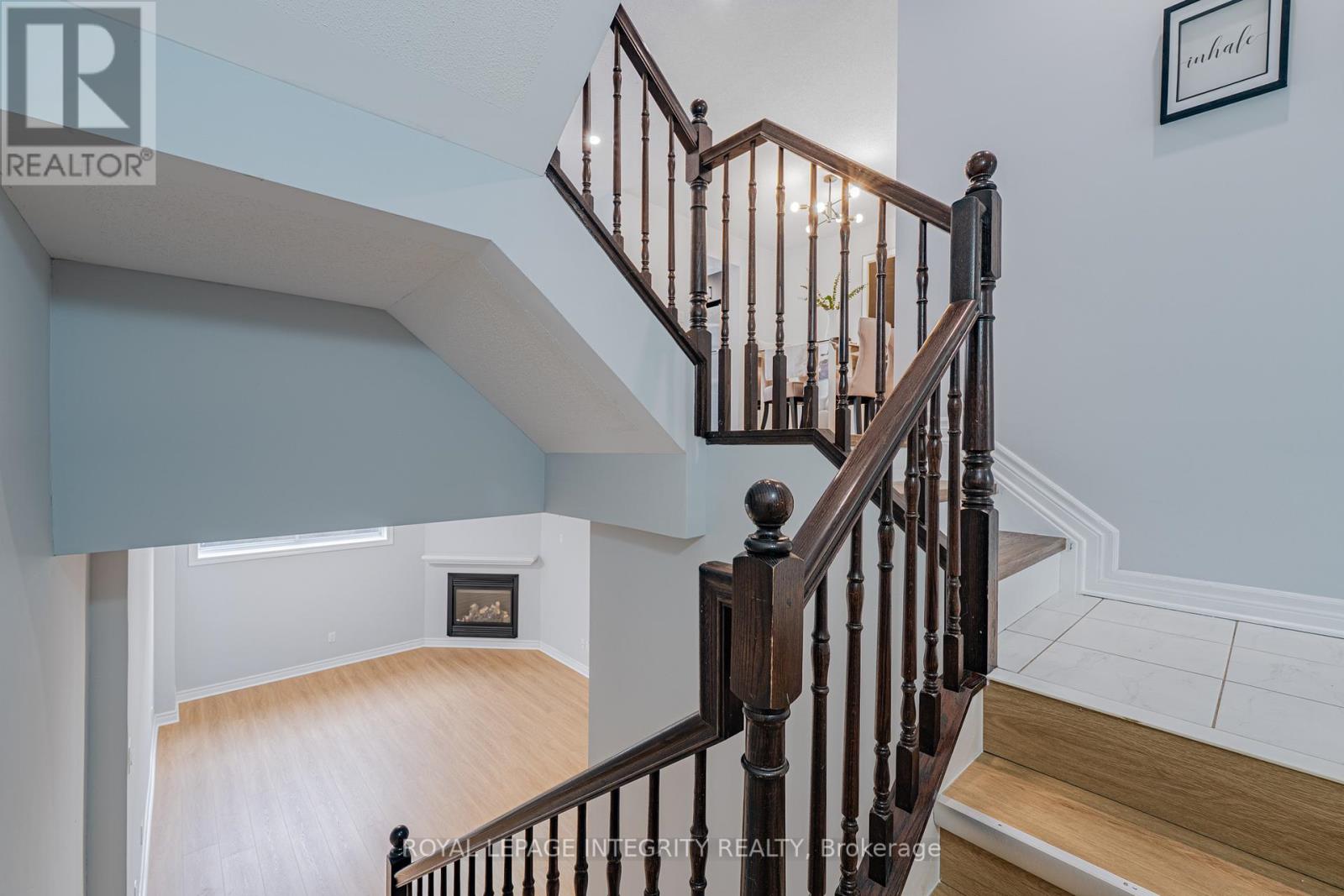 3 Bed, 3 Bath House for Sale in Ottawa – 132 MANCINI WAY E, Ottawa – MLS# X13214800 - Image 24