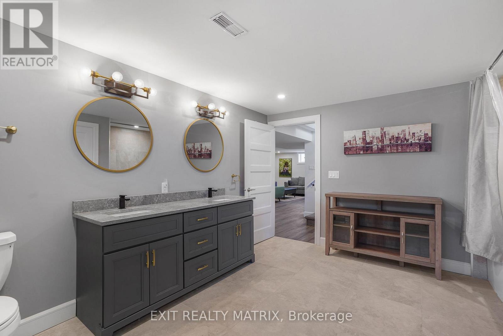 768 DEWHURST AVENUE - 21
