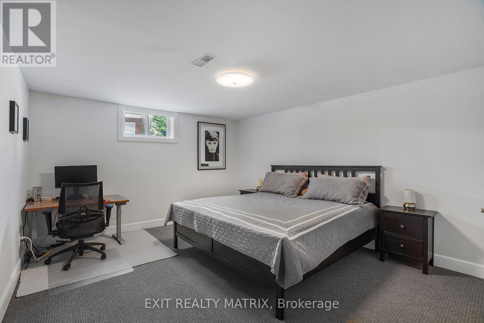 768 DEWHURST AVENUE - 23
