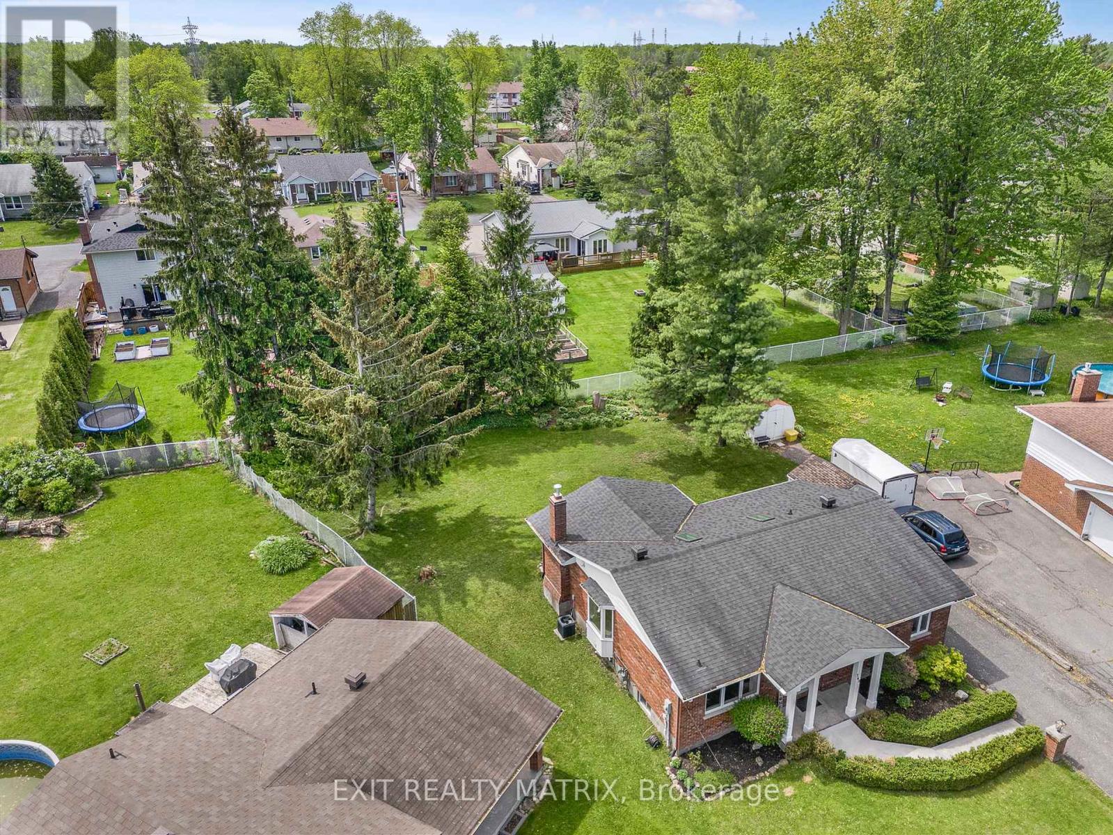 768 DEWHURST AVENUE - 31