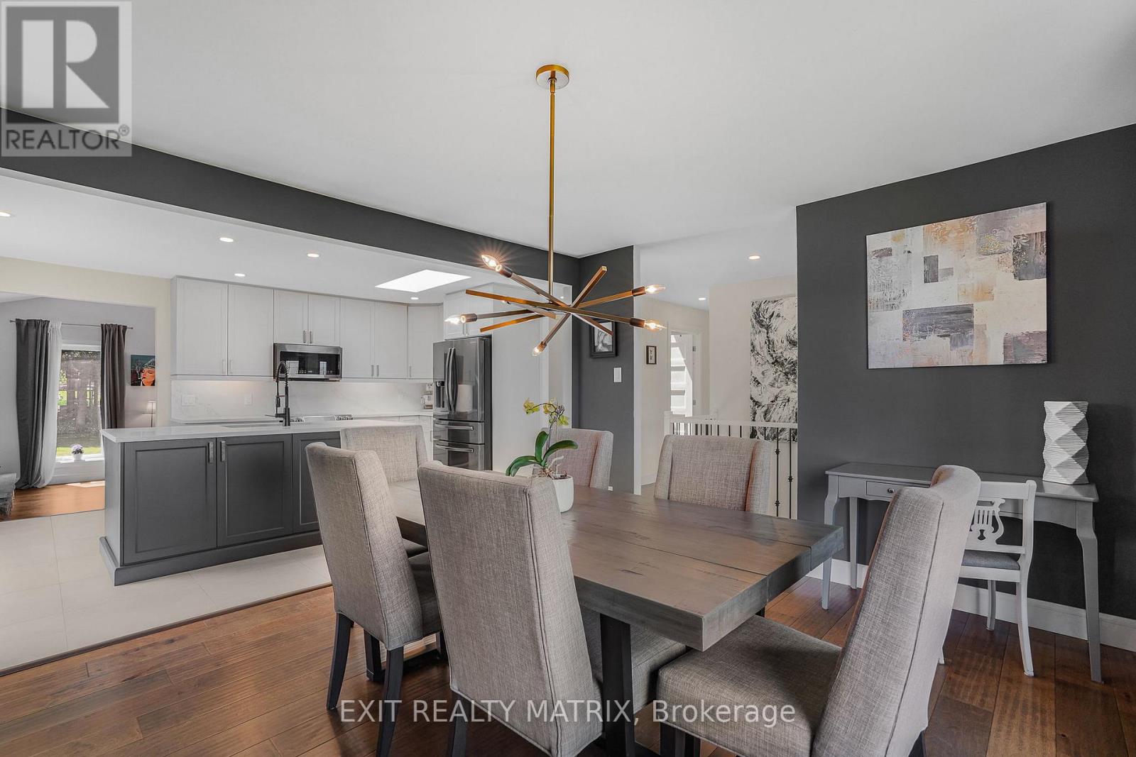 768 DEWHURST AVENUE - 8