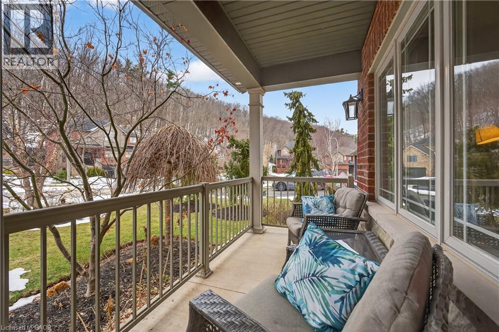 17 HEATHCOTE Court - 37