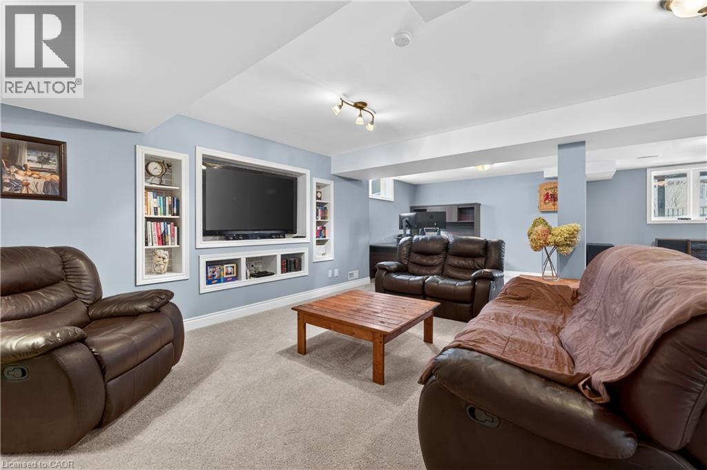 17 HEATHCOTE Court - 22