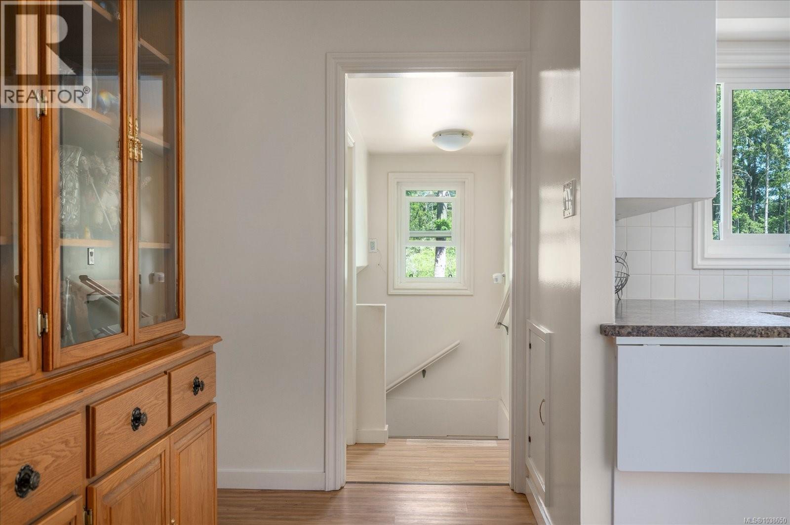 8959 Chemainus Rd - 22