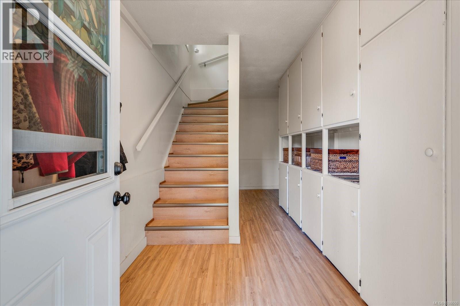 8959 Chemainus Rd - 23